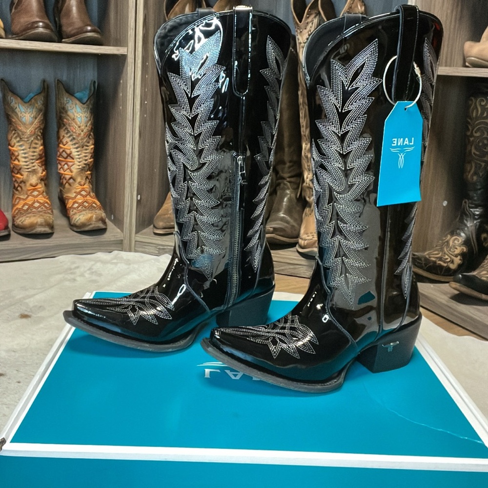 Womens Lane Patent Black Leather Cowgirl Boot